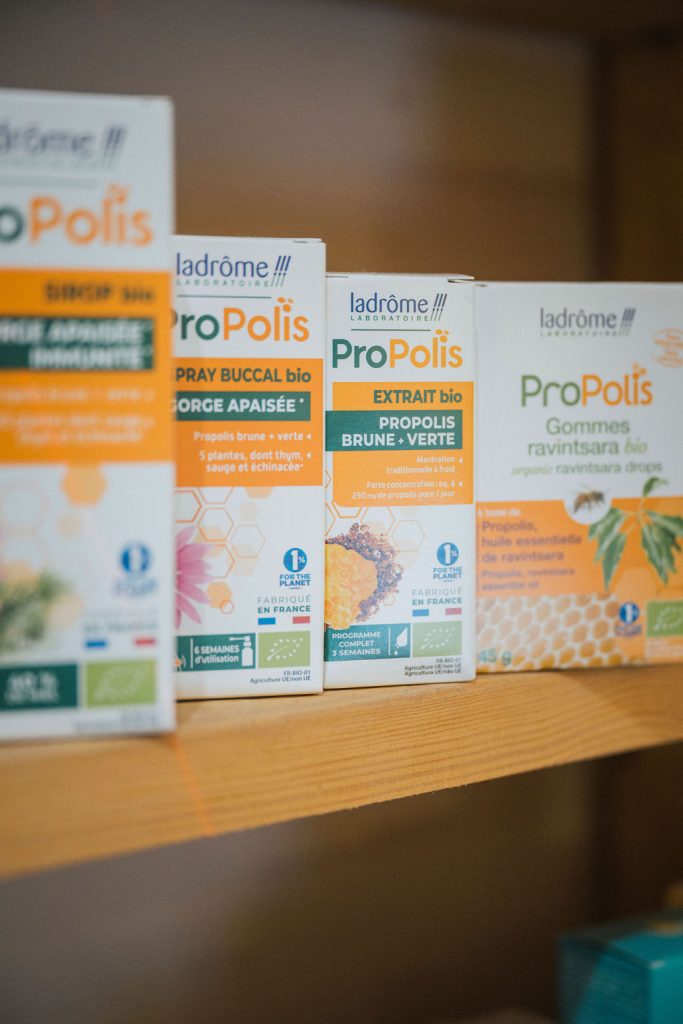 Gamme propolis bio Ladrôme en rayon, Croquez Nature Ath