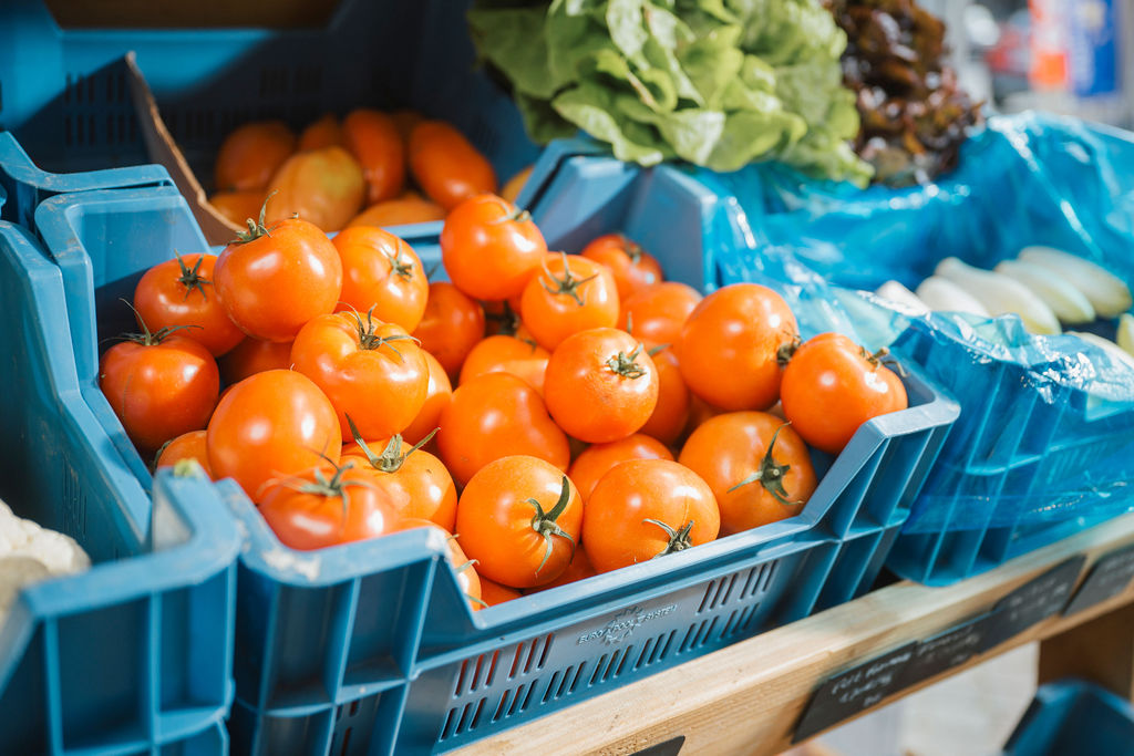 Tomates fraîches en cagette, Croquez Nature Ath